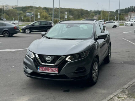 Серый Ниссан Rogue Sport, объемом двигателя 0 л и пробегом 80 тыс. км за 16000 $, фото 1 на Automoto.ua