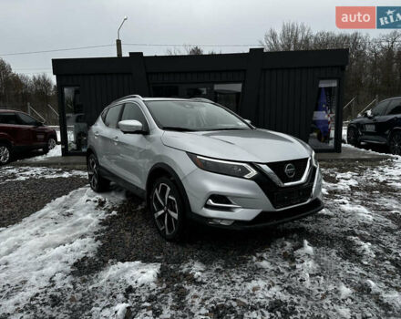 Серый Ниссан Rogue Sport, объемом двигателя 2 л и пробегом 42 тыс. км за 17900 $, фото 1 на Automoto.ua