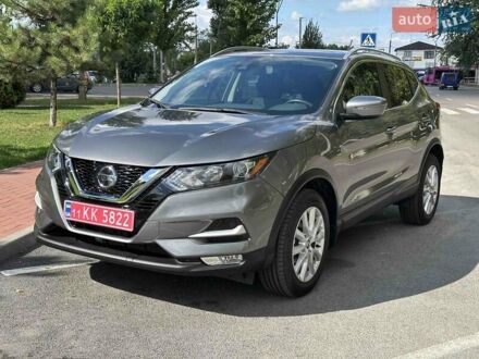 Сірий Ніссан Rogue Sport, об'ємом двигуна 0 л та пробігом 15 тис. км за 17500 $, фото 1 на Automoto.ua