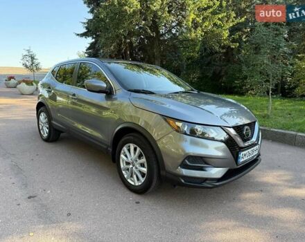 Серый Ниссан Rogue Sport, объемом двигателя 2 л и пробегом 68 тыс. км за 16600 $, фото 1 на Automoto.ua