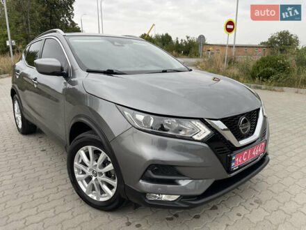 Сірий Ніссан Rogue Sport, об'ємом двигуна 2 л та пробігом 83 тис. км за 16800 $, фото 1 на Automoto.ua