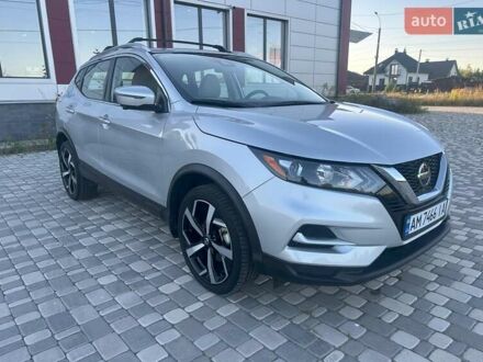 Серый Ниссан Rogue Sport, объемом двигателя 2 л и пробегом 39 тыс. км за 17500 $, фото 1 на Automoto.ua