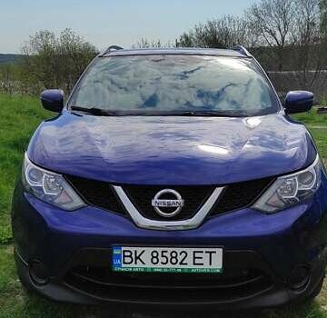 Синий Ниссан Rogue Sport, объемом двигателя 2 л и пробегом 167 тыс. км за 13900 $, фото 1 на Automoto.ua