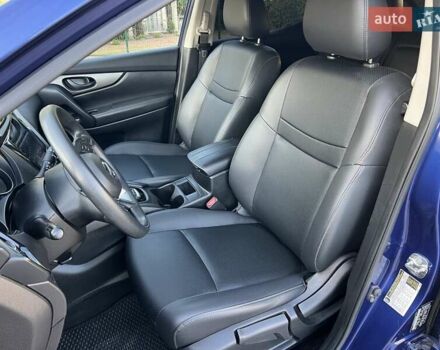Синий Ниссан Rogue Sport, объемом двигателя 2 л и пробегом 86 тыс. км за 16500 $, фото 29 на Automoto.ua