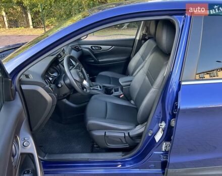 Синий Ниссан Rogue Sport, объемом двигателя 2 л и пробегом 86 тыс. км за 16500 $, фото 28 на Automoto.ua