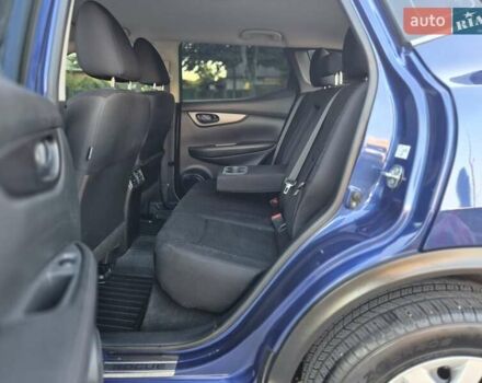 Синий Ниссан Rogue Sport, объемом двигателя 2 л и пробегом 140 тыс. км за 13800 $, фото 16 на Automoto.ua