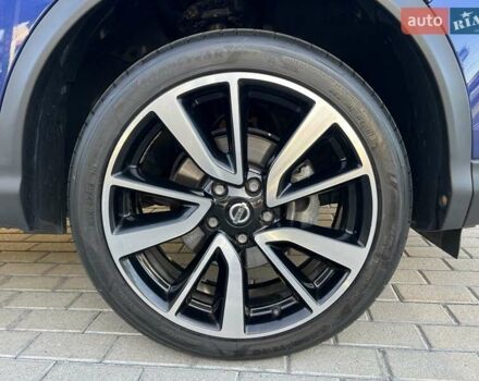 Синий Ниссан Rogue Sport, объемом двигателя 2 л и пробегом 86 тыс. км за 16500 $, фото 5 на Automoto.ua