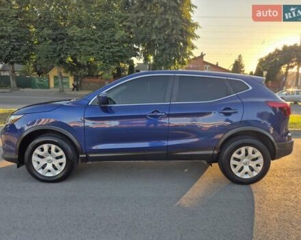 Синий Ниссан Rogue Sport, объемом двигателя 2 л и пробегом 140 тыс. км за 13800 $, фото 9 на Automoto.ua