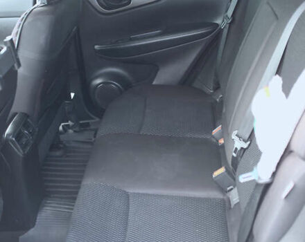 Синий Ниссан Rogue Sport, объемом двигателя 2 л и пробегом 160 тыс. км за 15000 $, фото 22 на Automoto.ua