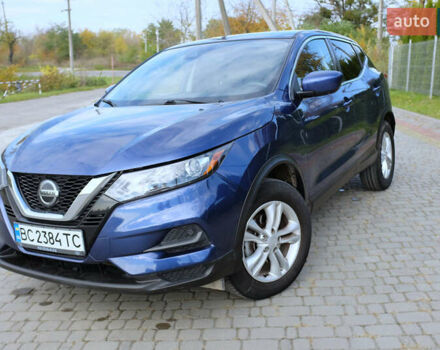 Синий Ниссан Rogue Sport, объемом двигателя 2 л и пробегом 160 тыс. км за 15000 $, фото 11 на Automoto.ua