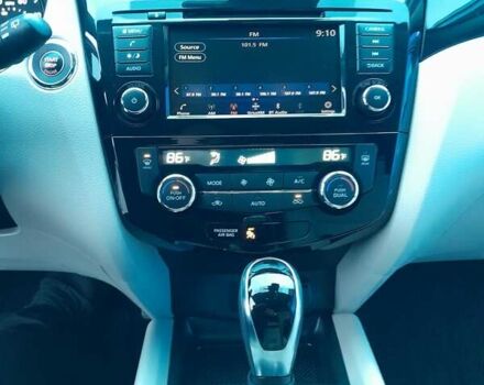 Синий Ниссан Rogue Sport, объемом двигателя 2 л и пробегом 84 тыс. км за 14999 $, фото 19 на Automoto.ua