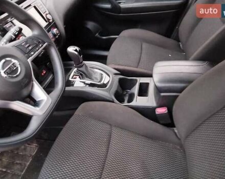 Синій Ніссан Rogue Sport, об'ємом двигуна 2 л та пробігом 123 тис. км за 11500 $, фото 4 на Automoto.ua