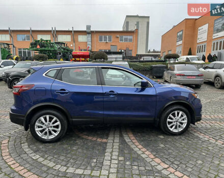 Синій Ніссан Rogue Sport, об'ємом двигуна 2 л та пробігом 50 тис. км за 14500 $, фото 6 на Automoto.ua