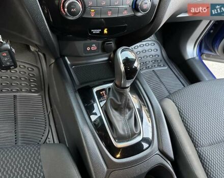 Синий Ниссан Rogue Sport, объемом двигателя 2 л и пробегом 20 тыс. км за 16999 $, фото 15 на Automoto.ua