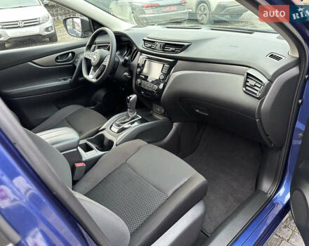 Синій Ніссан Rogue Sport, об'ємом двигуна 2 л та пробігом 50 тис. км за 14500 $, фото 11 на Automoto.ua