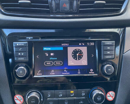 Синий Ниссан Rogue Sport, объемом двигателя 2 л и пробегом 14 тыс. км за 17100 $, фото 9 на Automoto.ua