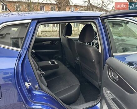 Синий Ниссан Rogue Sport, объемом двигателя 2 л и пробегом 121 тыс. км за 14999 $, фото 27 на Automoto.ua
