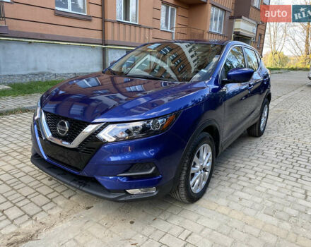 Синий Ниссан Rogue Sport, объемом двигателя 2 л и пробегом 14 тыс. км за 17100 $, фото 3 на Automoto.ua