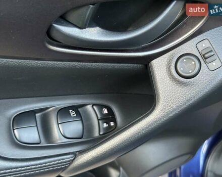 Синий Ниссан Rogue Sport, объемом двигателя 2 л и пробегом 20 тыс. км за 16999 $, фото 24 на Automoto.ua