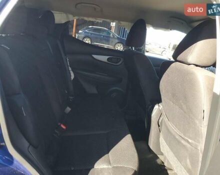 Синий Ниссан Rogue Sport, объемом двигателя 2 л и пробегом 88 тыс. км за 3000 $, фото 10 на Automoto.ua