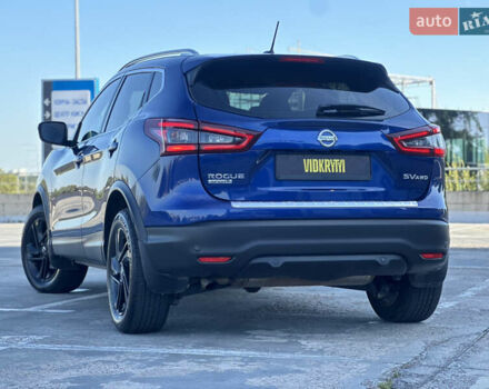 Синий Ниссан Rogue Sport, объемом двигателя 2 л и пробегом 39 тыс. км за 16300 $, фото 18 на Automoto.ua