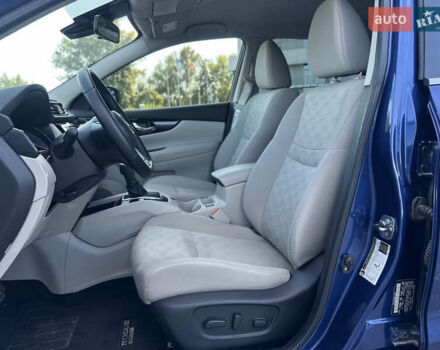 Синий Ниссан Rogue Sport, объемом двигателя 2 л и пробегом 39 тыс. км за 16300 $, фото 38 на Automoto.ua