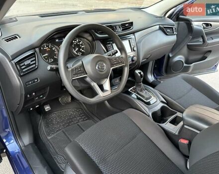 Синий Ниссан Rogue Sport, объемом двигателя 2 л и пробегом 20 тыс. км за 16999 $, фото 18 на Automoto.ua