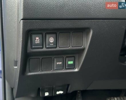 Синий Ниссан Rogue Sport, объемом двигателя 2 л и пробегом 20 тыс. км за 16999 $, фото 22 на Automoto.ua