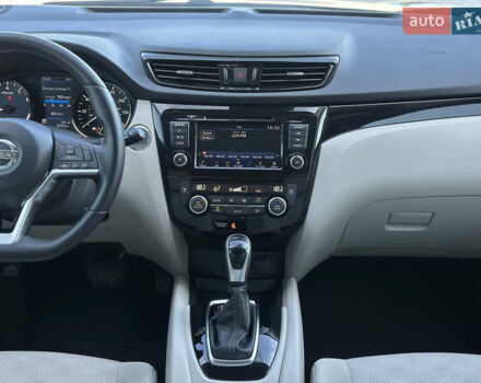 Синий Ниссан Rogue Sport, объемом двигателя 2 л и пробегом 39 тыс. км за 16300 $, фото 25 на Automoto.ua