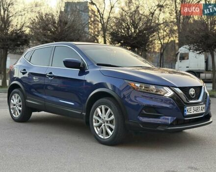 Синий Ниссан Rogue Sport, объемом двигателя 2 л и пробегом 20 тыс. км за 16999 $, фото 5 на Automoto.ua