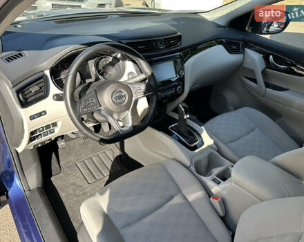 Синій Ніссан Rogue Sport, об'ємом двигуна 2 л та пробігом 37 тис. км за 19999 $, фото 17 на Automoto.ua