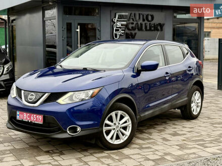 Синий Ниссан Rogue Sport, объемом двигателя 2 л и пробегом 72 тыс. км за 15288 $, фото 1 на Automoto.ua