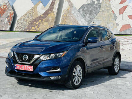 Синий Ниссан Rogue Sport, объемом двигателя 2 л и пробегом 162 тыс. км за 14950 $, фото 1 на Automoto.ua