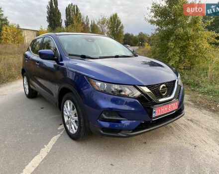 Синий Ниссан Rogue Sport, объемом двигателя 2 л и пробегом 135 тыс. км за 14999 $, фото 1 на Automoto.ua