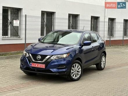 Синий Ниссан Rogue Sport, объемом двигателя 2 л и пробегом 121 тыс. км за 14999 $, фото 1 на Automoto.ua