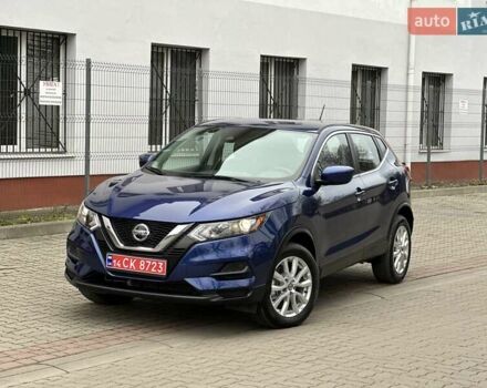 Синий Ниссан Rogue Sport, объемом двигателя 2 л и пробегом 121 тыс. км за 14999 $, фото 1 на Automoto.ua