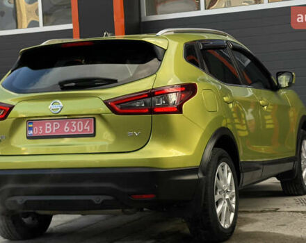 Зеленый Ниссан Rogue Sport, объемом двигателя 2 л и пробегом 32 тыс. км за 16800 $, фото 14 на Automoto.ua