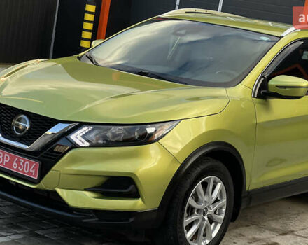 Зеленый Ниссан Rogue Sport, объемом двигателя 2 л и пробегом 32 тыс. км за 16800 $, фото 5 на Automoto.ua