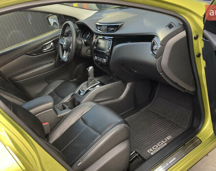 Зеленый Ниссан Rogue Sport, объемом двигателя 2 л и пробегом 32 тыс. км за 16800 $, фото 29 на Automoto.ua