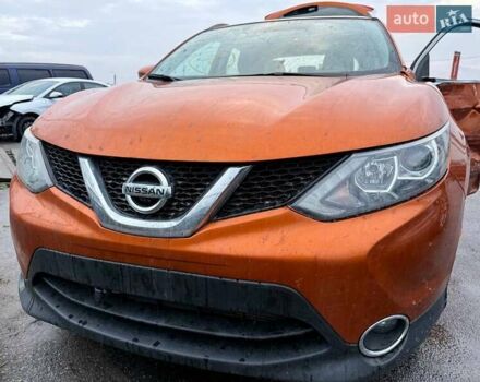 Оранжевый Ниссан Rogue Sport, объемом двигателя 2 л и пробегом 110 тыс. км за 11200 $, фото 1 на Automoto.ua