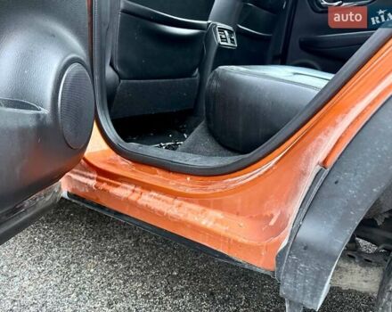 Помаранчевий Ніссан Rogue Sport, об'ємом двигуна 2 л та пробігом 110 тис. км за 10800 $, фото 17 на Automoto.ua