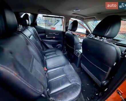 Оранжевый Ниссан Rogue Sport, объемом двигателя 2 л и пробегом 110 тыс. км за 11200 $, фото 26 на Automoto.ua