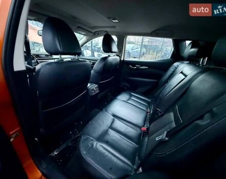 Оранжевый Ниссан Rogue Sport, объемом двигателя 2 л и пробегом 110 тыс. км за 11200 $, фото 27 на Automoto.ua