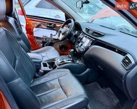 Помаранчевий Ніссан Rogue Sport, об'ємом двигуна 2 л та пробігом 110 тис. км за 10800 $, фото 29 на Automoto.ua