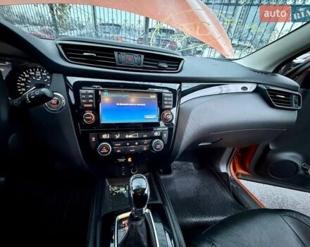 Помаранчевий Ніссан Rogue Sport, об'ємом двигуна 2 л та пробігом 110 тис. км за 10800 $, фото 32 на Automoto.ua