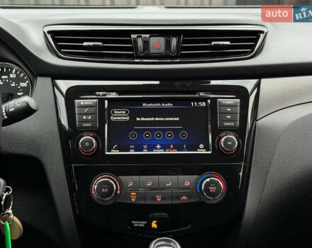 Оранжевый Ниссан Rogue Sport, объемом двигателя 2 л и пробегом 83 тыс. км за 17900 $, фото 23 на Automoto.ua