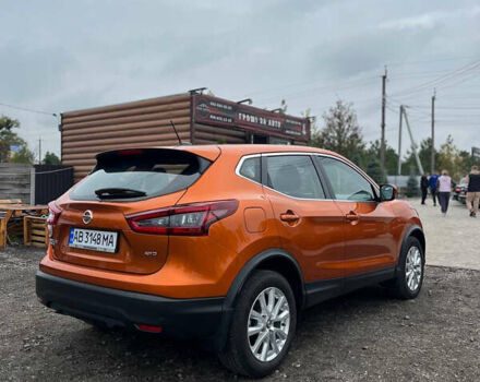 Оранжевый Ниссан Rogue Sport, объемом двигателя 2 л и пробегом 64 тыс. км за 17900 $, фото 4 на Automoto.ua