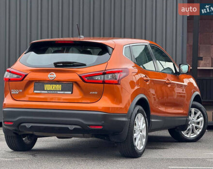 Оранжевый Ниссан Rogue Sport, объемом двигателя 2 л и пробегом 83 тыс. км за 17900 $, фото 9 на Automoto.ua