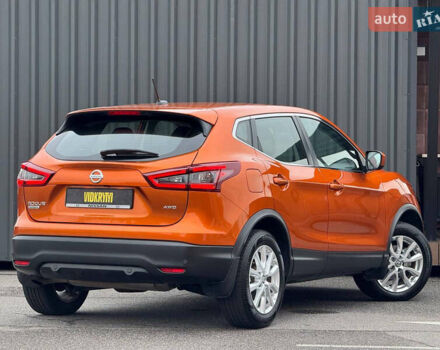 Оранжевый Ниссан Rogue Sport, объемом двигателя 2 л и пробегом 83 тыс. км за 17900 $, фото 10 на Automoto.ua