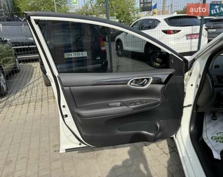 Белый Ниссан Sylphy, объемом двигателя 0 л и пробегом 60 тыс. км за 11900 $, фото 33 на Automoto.ua